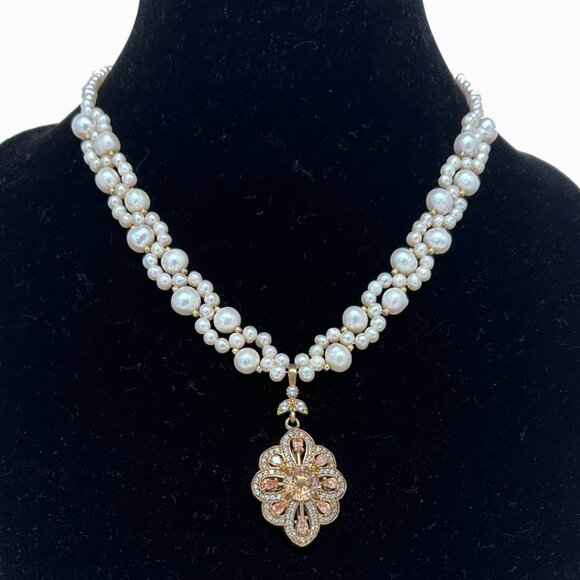 Stylish Pearl Necklace, With Golden Color Topaz  Pendant - Picture 1 of 5